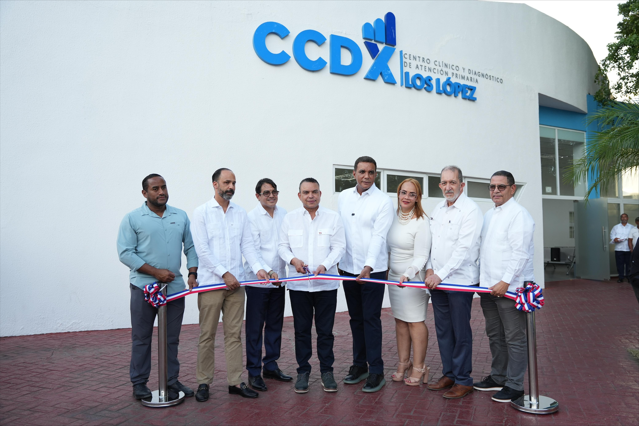 SNS reabre centro diagnóstico de Los López tras inversión de RD$12.5 millones